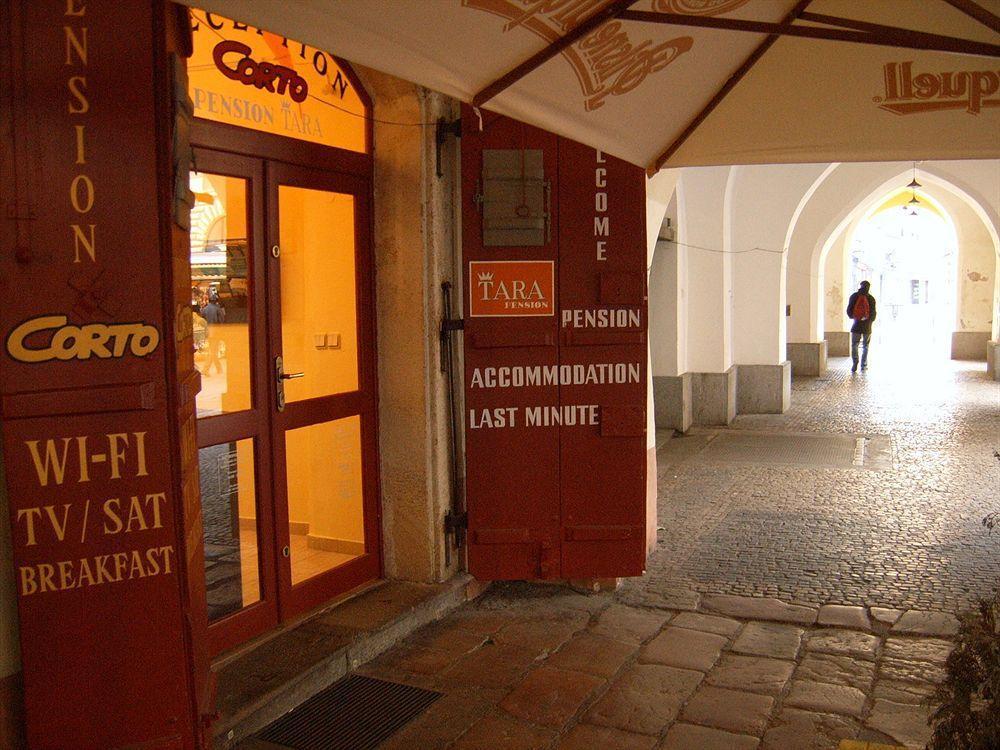 Pension Tara Prag Exteriör bild